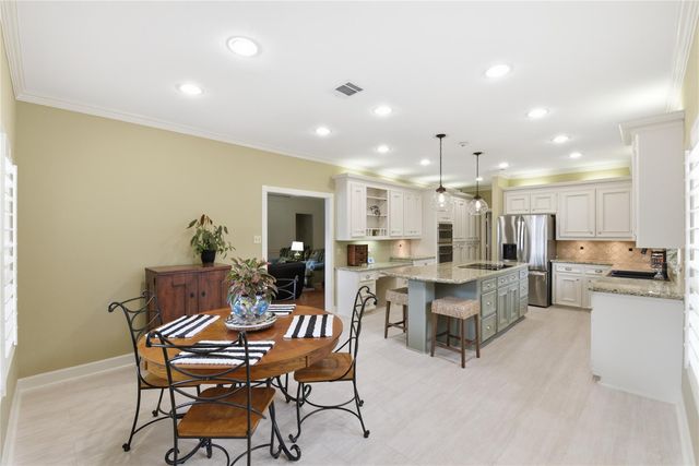 17107 Post Oak Hollow, Spring, TX 77379