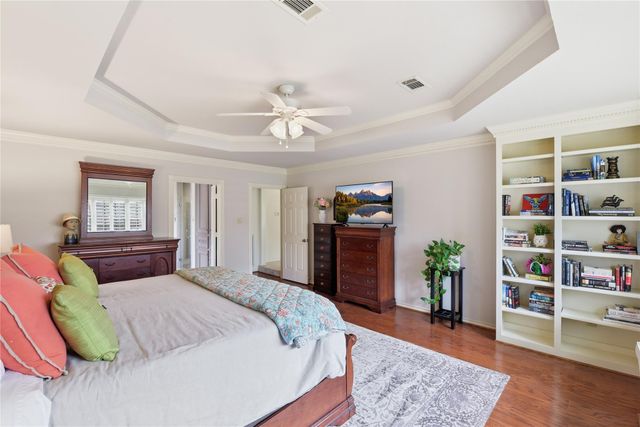 17107 Post Oak Hollow, Spring, TX 77379