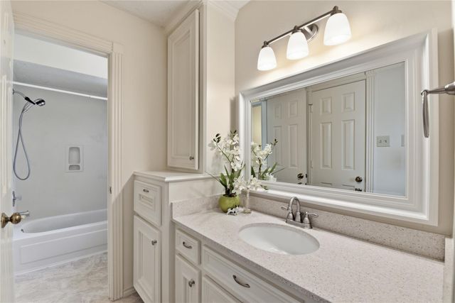 17107 Post Oak Hollow, Spring, TX 77379