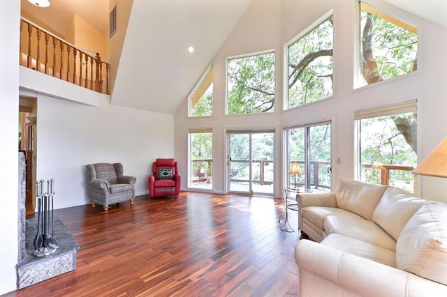 472 Redbud Ct, Murphys, CA 95247