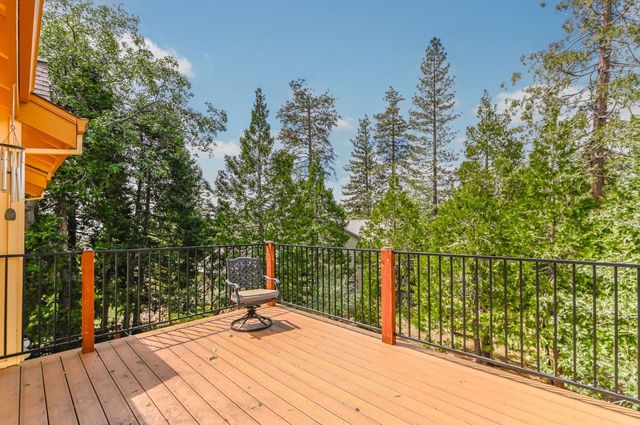 472 Redbud Ct, Murphys, CA 95247