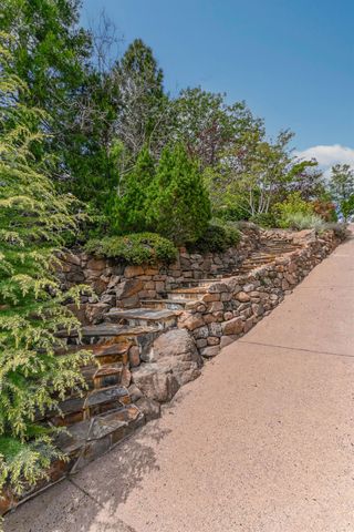 472 Redbud Ct, Murphys, CA 95247