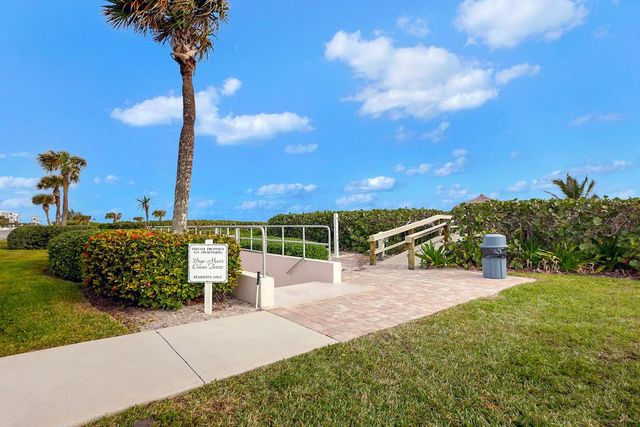 5059 N Highway A1a 203, Hutchinson Island, FL 34949