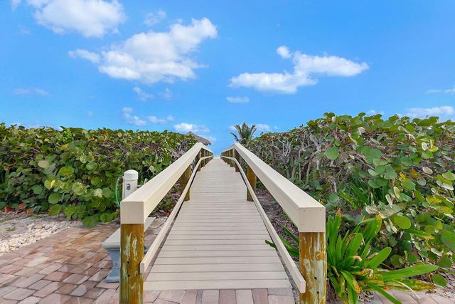 5059 N Highway A1a 203, Hutchinson Island, FL 34949