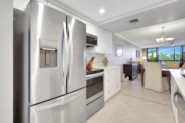 5059 N Highway A1a 203, Hutchinson Island, FL 34949