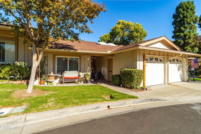 19427 Oak Crossing Road, Santa Clarita, CA 91321