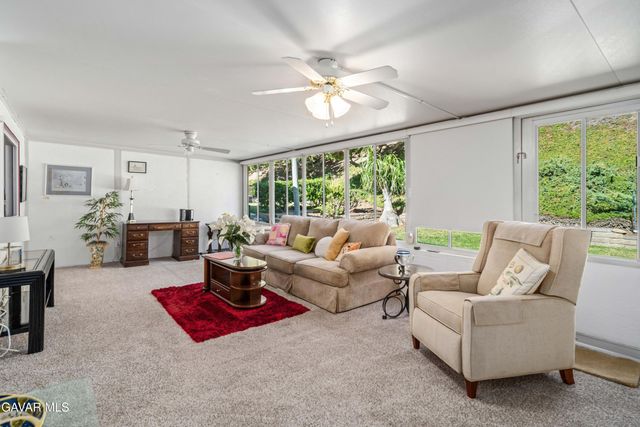 19427 Oak Crossing Road, Santa Clarita, CA 91321