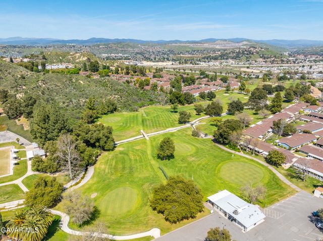 19427 Oak Crossing Road, Santa Clarita, CA 91321