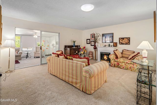 19427 Oak Crossing Road, Santa Clarita, CA 91321