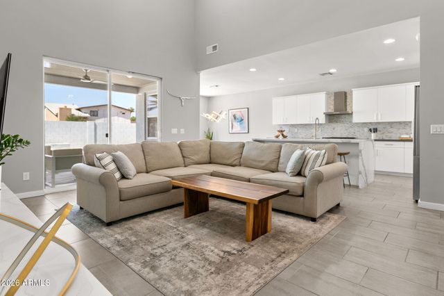 2750 E Yale Street, Phoenix, AZ 85008