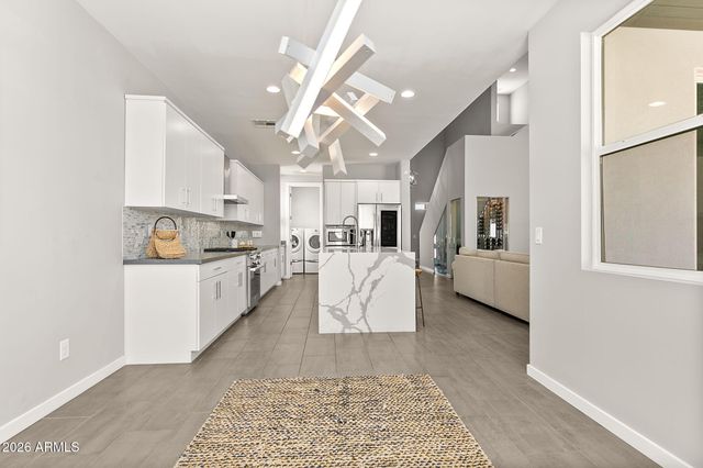 2750 E Yale Street, Phoenix, AZ 85008