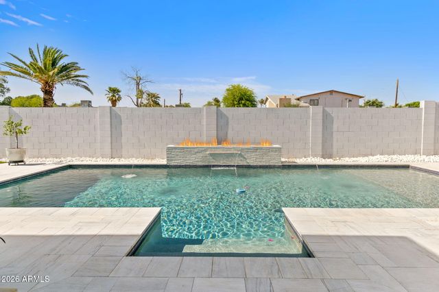 2750 E Yale Street, Phoenix, AZ 85008