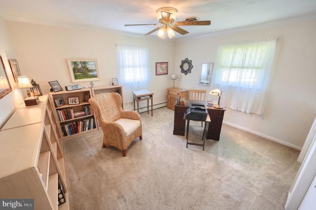 405 LUMBER ST, Littlestown, PA 17340