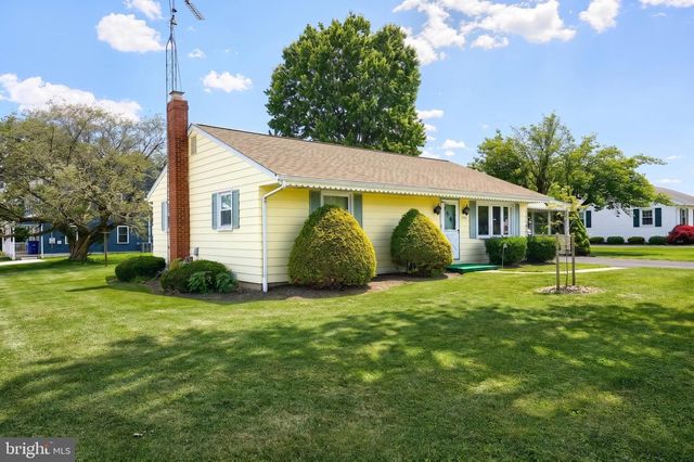 405 LUMBER ST, Littlestown, PA 17340
