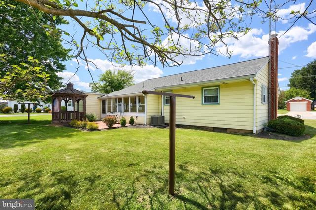 405 LUMBER ST, Littlestown, PA 17340
