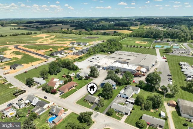 405 LUMBER ST, Littlestown, PA 17340