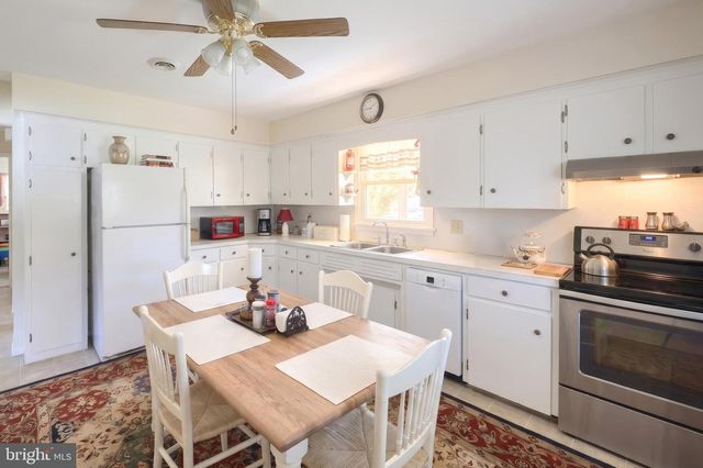405 LUMBER ST, Littlestown, PA 17340