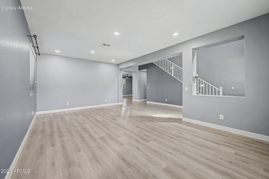 250 W YELLOW WOOD Avenue, San Tan Valley, AZ 85140 — photo 3