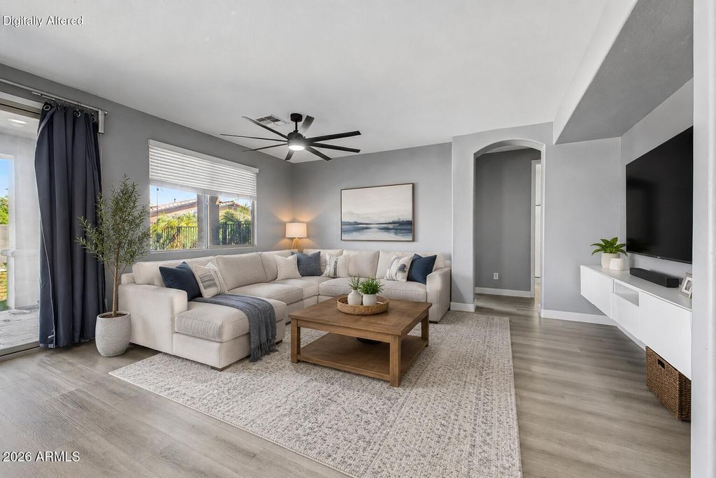 250 W YELLOW WOOD Avenue, San Tan Valley, AZ 85140 — photo 4