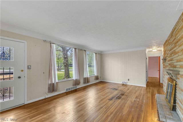 23290 Hilliard Boulevard, Westlake, OH 44145