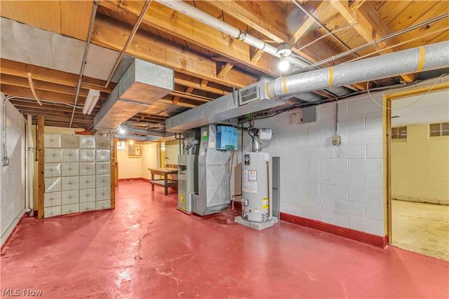23290 Hilliard Boulevard, Westlake, OH 44145