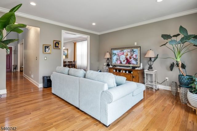 75 Bowlby St, Dover Town, NJ 07801