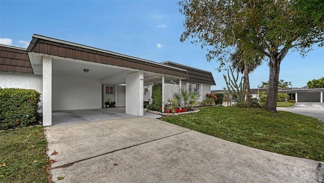 3904 ASHWOOD LANE 64, Sarasota, FL 34232