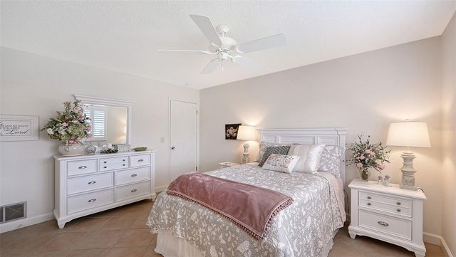 3904 ASHWOOD LANE 64, Sarasota, FL 34232