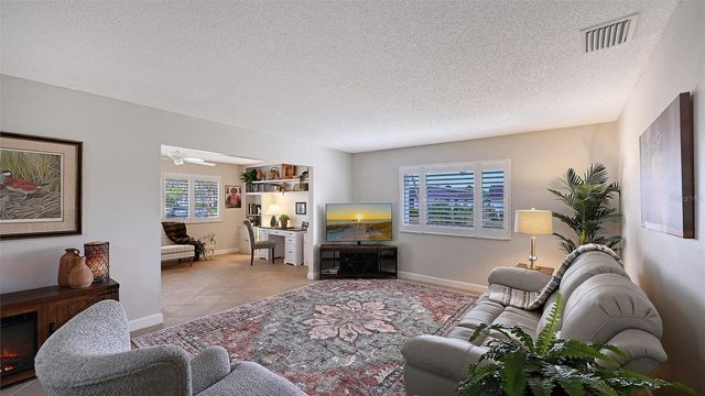 3904 ASHWOOD LANE 64, Sarasota, FL 34232