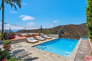 1535 Umeo Road, Los Angeles, CA 90272