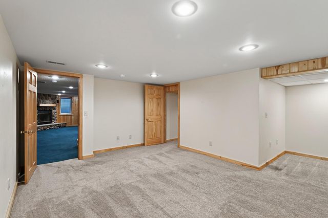 15233 Urbank Street NE, Ham Lake, MN 55304