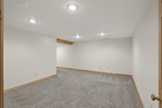 15233 Urbank Street NE, Ham Lake, MN 55304