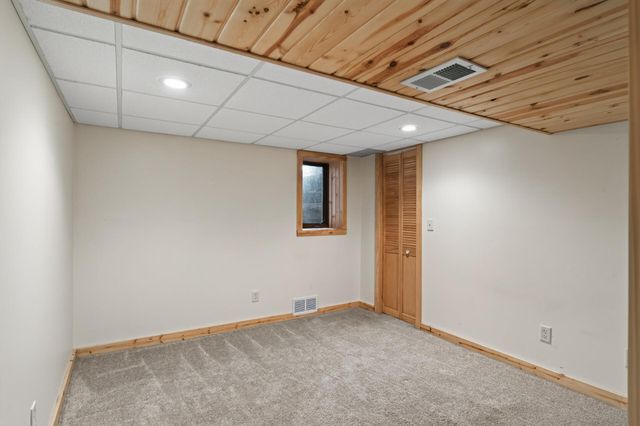 15233 Urbank Street NE, Ham Lake, MN 55304