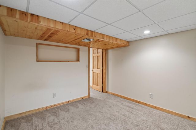 15233 Urbank Street NE, Ham Lake, MN 55304