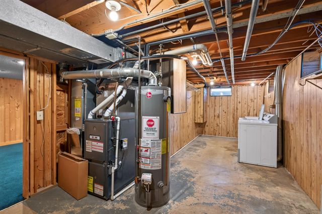 15233 Urbank Street NE, Ham Lake, MN 55304