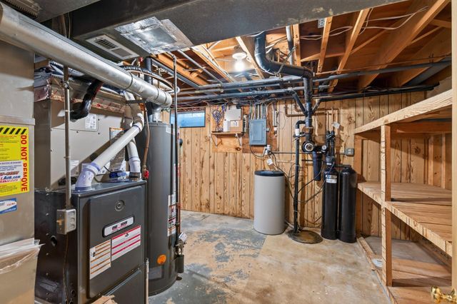 15233 Urbank Street NE, Ham Lake, MN 55304