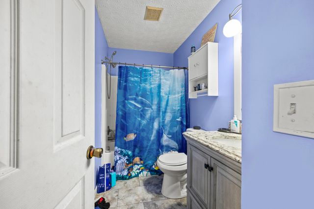 109 Longwood Crossing Boulevard, Etna, OH 43062