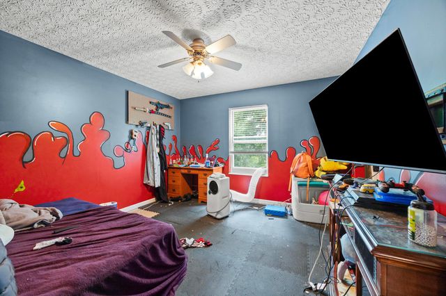 109 Longwood Crossing Boulevard, Etna, OH 43062