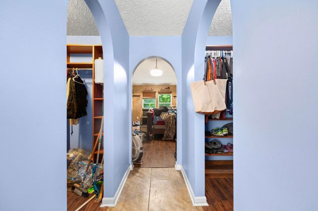 109 Longwood Crossing Boulevard, Etna, OH 43062