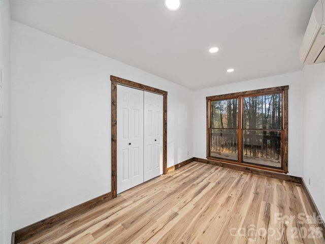 139 Church Street, Burnsville, NC 28714