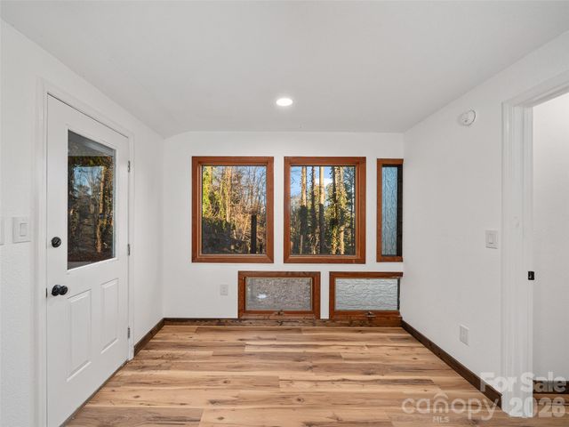 139 Church Street, Burnsville, NC 28714