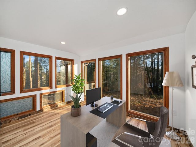 139 Church Street, Burnsville, NC 28714