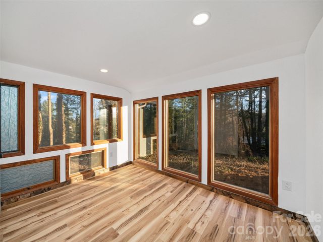 139 Church Street, Burnsville, NC 28714