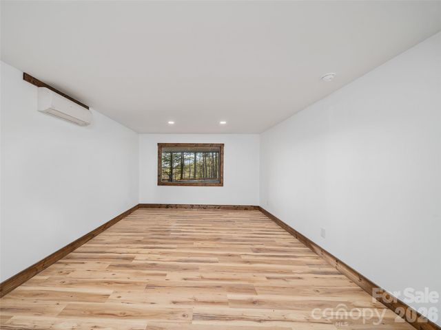 139 Church Street, Burnsville, NC 28714