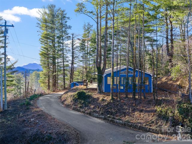 139 Church Street, Burnsville, NC 28714