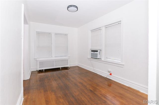 7360 Dartmouth Avenue, University City, MO 63130