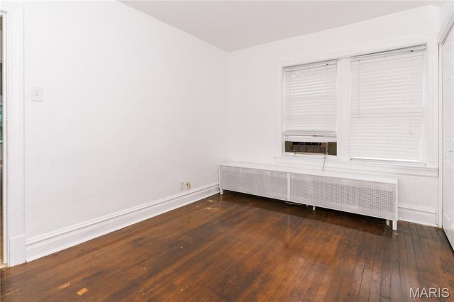 7360 Dartmouth Avenue, University City, MO 63130