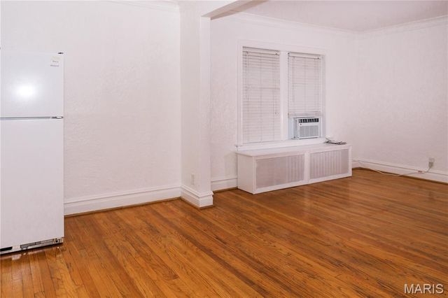 7360 Dartmouth Avenue, University City, MO 63130