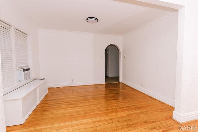 7360 Dartmouth Avenue, University City, MO 63130