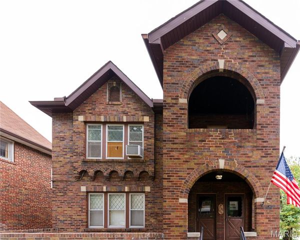 7360 Dartmouth Avenue, University City, MO 63130